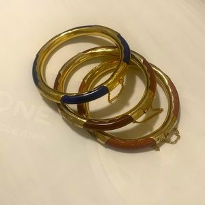 Set of three bangles